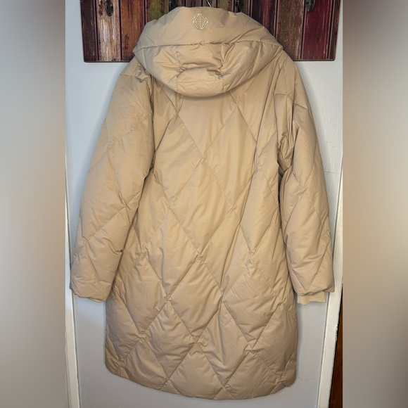 Mondetta Women's Long Diamond Quilted Parka Down Fill Tan size large - Picture 3 of 14